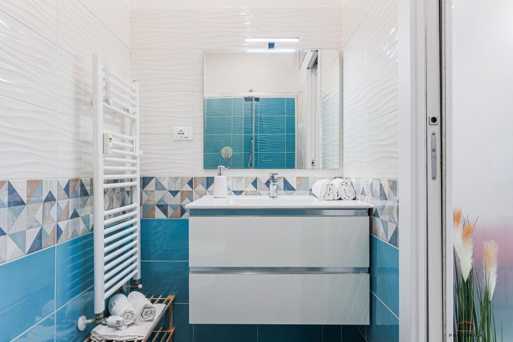 Front Station Apartment - Stazione Centrale Di ボローニャ エクステリア 写真