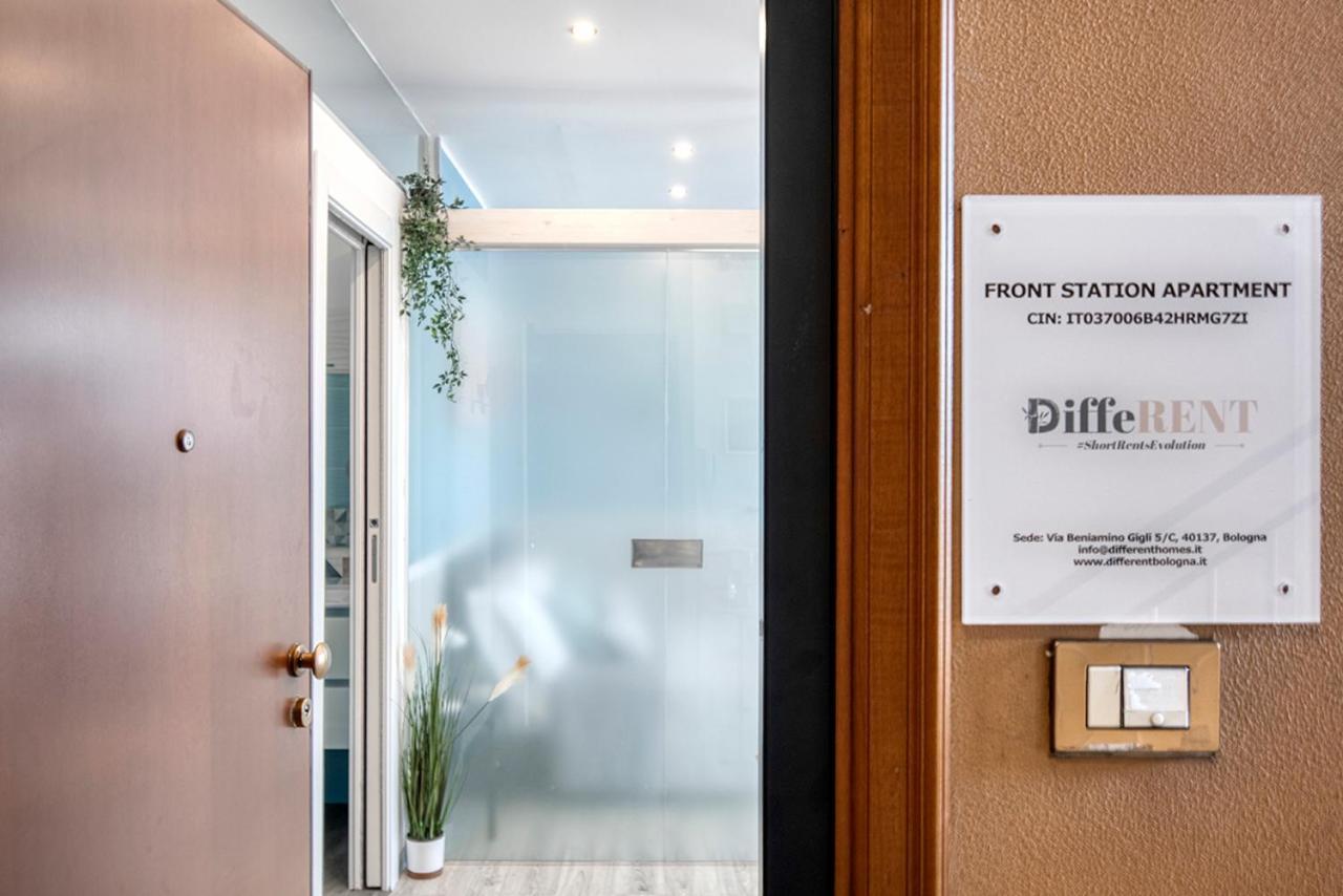 Front Station Apartment - Stazione Centrale Di ボローニャ エクステリア 写真